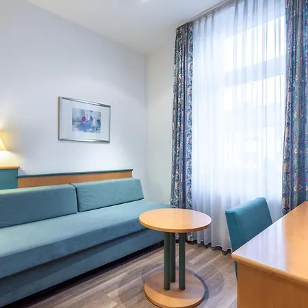 Zur Krone Hotel 3*