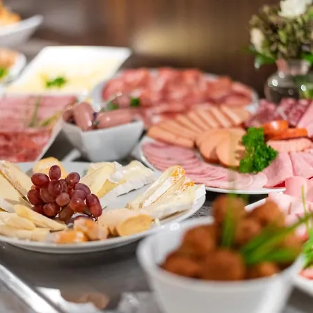 Zur Krone 3* Meerbusch