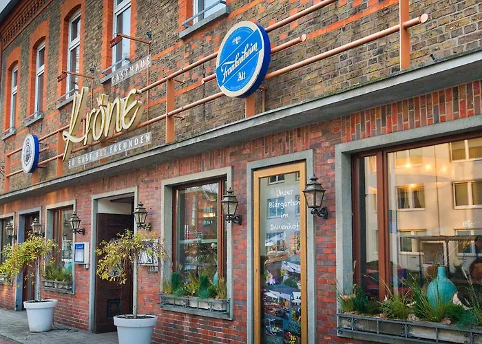 ツア クローネ 3*